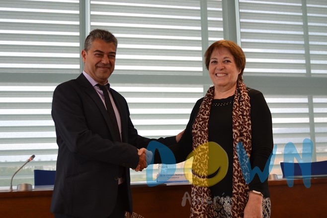 Firma Convenio Voluntariado UAL